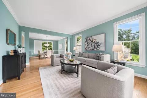 8104 Chars Landing Ct, Springfield, VA 22153 photo 12
