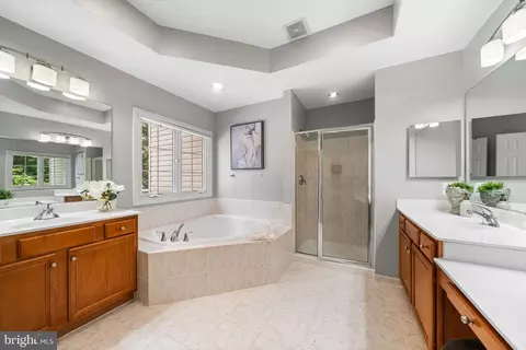 8104 Chars Landing Ct, Springfield, VA 22153 photo 39