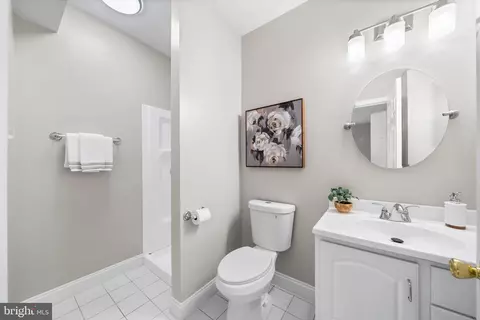 8104 Chars Landing Ct, Springfield, VA 22153 photo 54