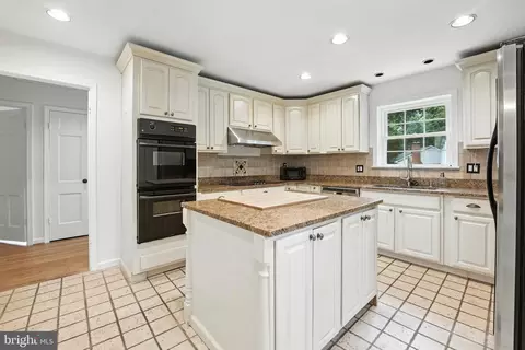 12134 Stirrup Rd, Reston, VA 20191 photo 12