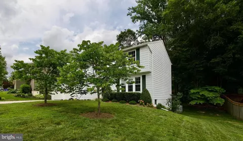 Exterior - 7818 Roundabout Way, Springfield, VA 22153 photo 3 of 6