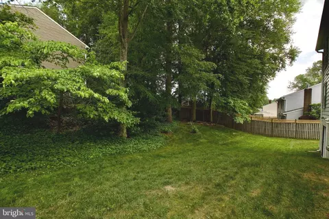 Exterior - 7818 Roundabout Way, Springfield, VA 22153 photo 4 of 6