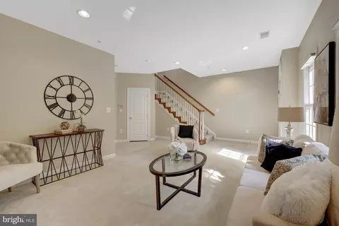 Living - 1650 Colonial Hills Dr, Mclean, VA 22102 photo 1 of 3