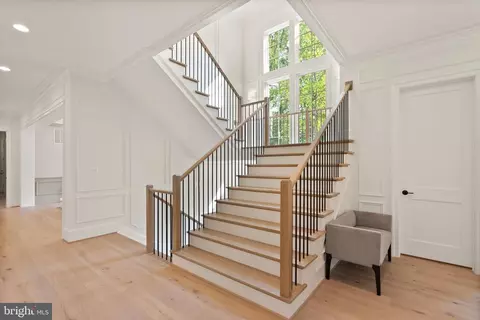 Entry Way - 8437 Sparger St, Mclean, VA 22102 photo 2 of 2
