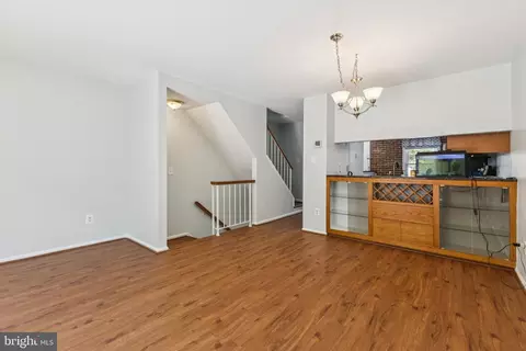 8485 Laurel Oak Dr, Springfield, VA 22153 photo 11
