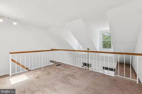 8485 Laurel Oak Dr, Springfield, VA 22153 photo 27