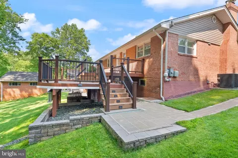 5634 Inverchapel Rd, Springfield, VA 22151 photo 8