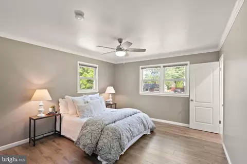 5634 Inverchapel Rd, Springfield, VA 22151 photo 26