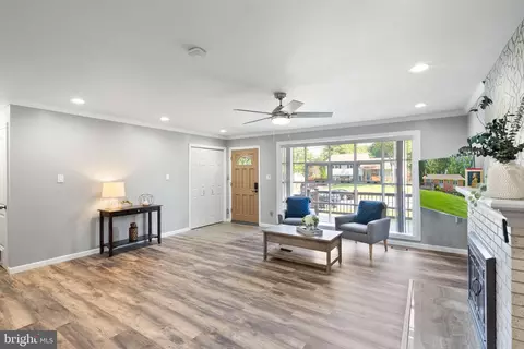 5634 Inverchapel Rd, Springfield, VA 22151 photo 14
