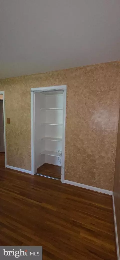 7632 Webbwood Ct, Springfield, VA 22151 photo 21
