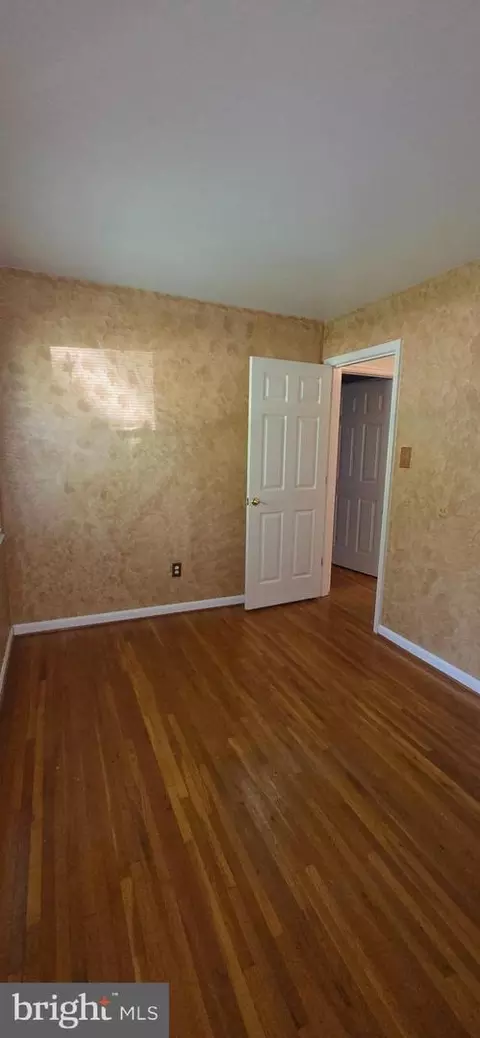 7632 Webbwood Ct, Springfield, VA 22151 photo 18