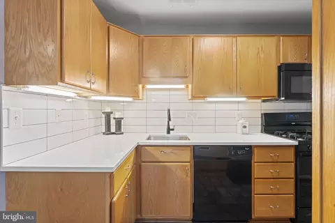 Kitchen - 11866 S Lakes Ct, Reston, VA 20191 photo 1 of 5