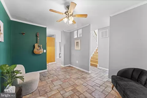 Entry Way - 11866 S Lakes Ct, Reston, VA 20191 photo 3 of 11