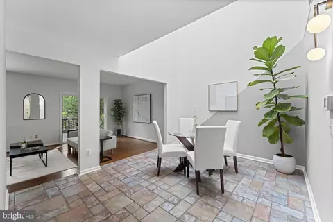 Entry Way - 11866 S Lakes Ct, Reston, VA 20191 photo 5 of 11
