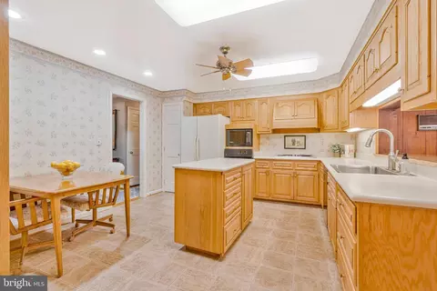 1441 Colleen Ln, Mclean, VA 22101 photo 10