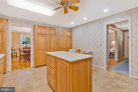 1441 Colleen Ln, Mclean, VA 22101 photo 11