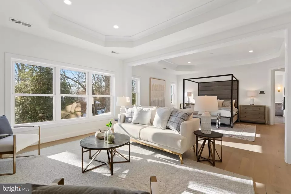 Other - 8619 Redwood, Vienna, VA 22180 photo 8 of 11