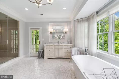 Bath - 6804 Benjamin St, Mclean, VA 22101 photo 3 of 7