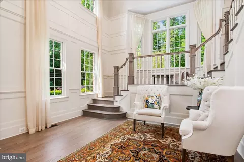 Entry Way - 6804 Benjamin St, Mclean, VA 22101 photo 3 of 11