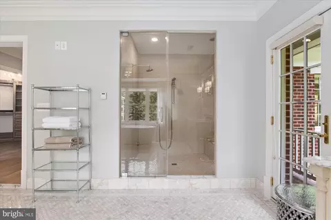 Bath - 6804 Benjamin St, Mclean, VA 22101 photo 2 of 7