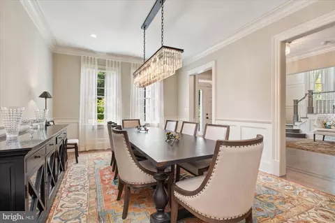 Dining - 6804 Benjamin St, Mclean, VA 22101 photo 4 of 8