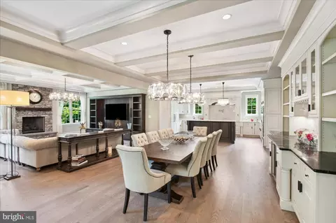 Dining - 6804 Benjamin St, Mclean, VA 22101 photo 2 of 8