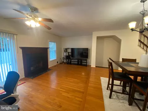 7225 Kousa Ln, Springfield, VA 22152 photo 11