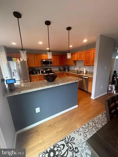 Kitchen - 8726 Wadebrook Ter, Springfield, VA 22153 photo 1 of 6