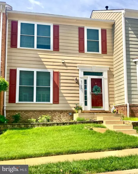 Exterior - 8726 Wadebrook Ter, Springfield, VA 22153 photo 2 of 7