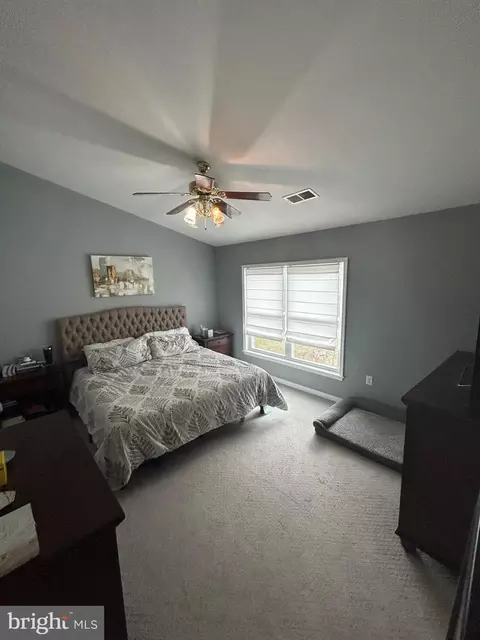 Bedroom - 8726 Wadebrook Ter, Springfield, VA 22153 photo 6 of 12