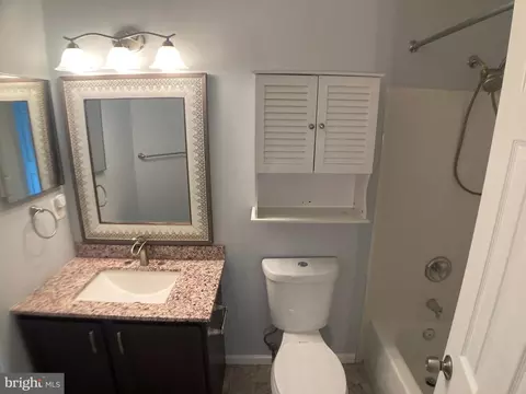Bath - 8726 Wadebrook Ter, Springfield, VA 22153 photo 1 of 8