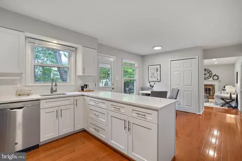7109 Sontag Way, Springfield, VA 22153 photo 16