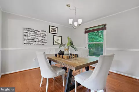 7109 Sontag Way, Springfield, VA 22153 photo 8