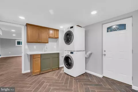 6809 Braddock Rd, Springfield, VA 22151 photo 47