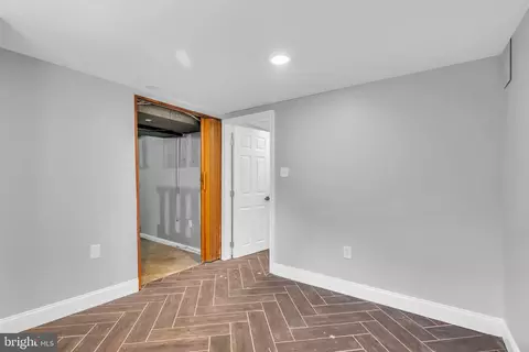 6809 Braddock Rd, Springfield, VA 22151 photo 49