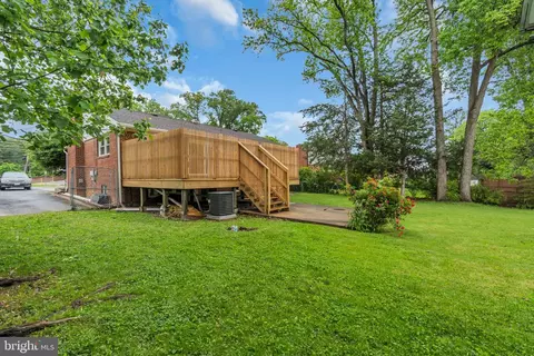 6809 Braddock Rd, Springfield, VA 22151 photo 53