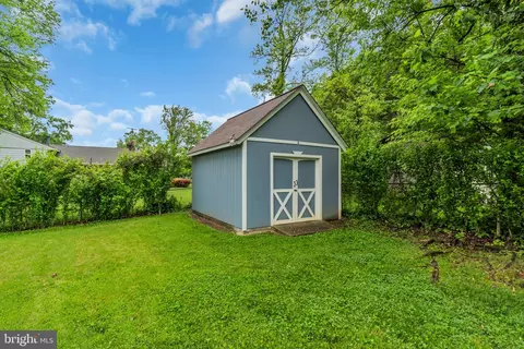 6809 Braddock Rd, Springfield, VA 22151 photo 54