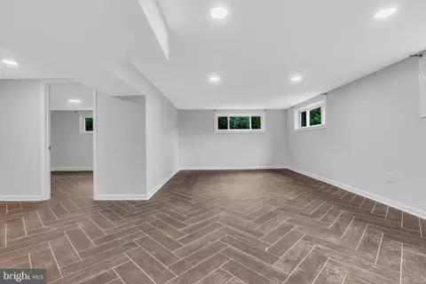 6809 Braddock Rd, Springfield, VA 22151 photo 42