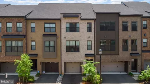 6181 Veneto Ter, Alexandria, VA 22312