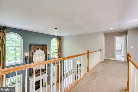 Entry Way - 7802 Creekside View Ln, Springfield, VA 22153 photo 13 of 15