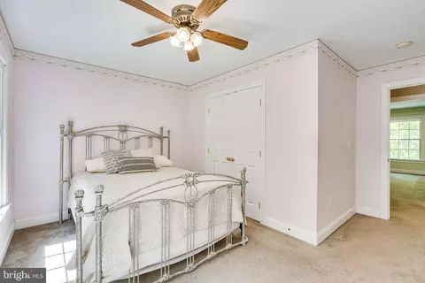 Bedroom - 7802 Creekside View Ln, Springfield, VA 22153 photo 8 of 11
