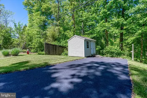 Exterior - 7802 Creekside View Ln, Springfield, VA 22153 photo 16 of 16