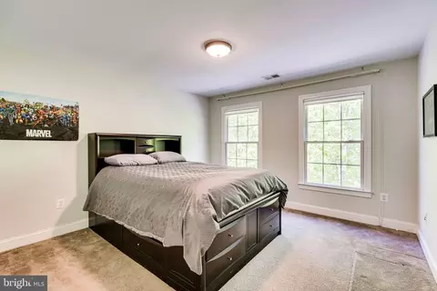 Bedroom - 7802 Creekside View Ln, Springfield, VA 22153 photo 10 of 11