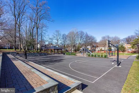 Other - 1106 Wimbledon Dr, Mclean, VA 22101 photo 22 of 23