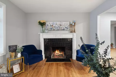 5304 Kings Park Dr, Springfield, VA 22151 photo 8