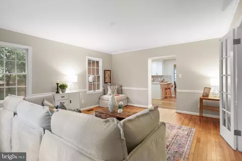 5304 Kings Park Dr, Springfield, VA 22151 photo 23