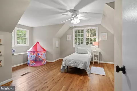 5304 Kings Park Dr, Springfield, VA 22151 photo 36