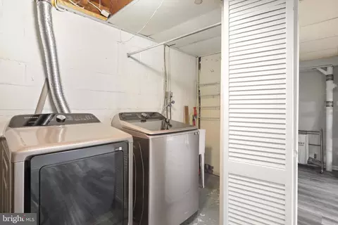 5304 Kings Park Dr, Springfield, VA 22151 photo 38
