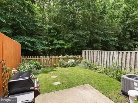 8379 Uxbridge Ct, Springfield, VA 22151 photo 31