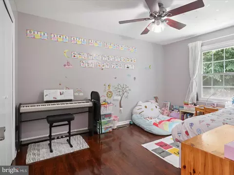 8379 Uxbridge Ct, Springfield, VA 22151 photo 22